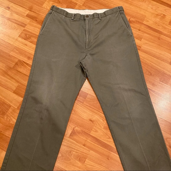 Haggar generations Men's Khaki Pants 38 X 32 Flat Front Hidden Comfort Waistband - Picture 2 of 12